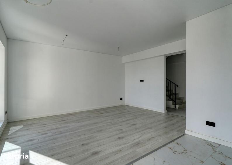 Apartament cu 3 camere decomandat în Berceni