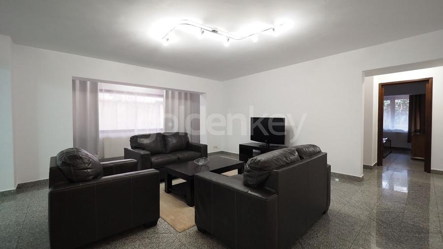 Apartament cu 4 camere decomandat, mobilat în Aviatorilor