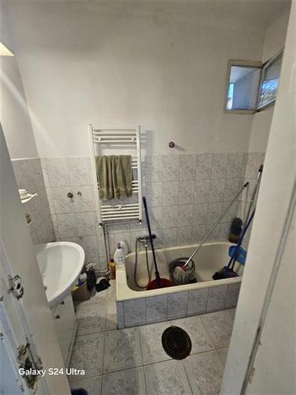 Spațiu comercial, de 75 mp, în 13 Decembrie