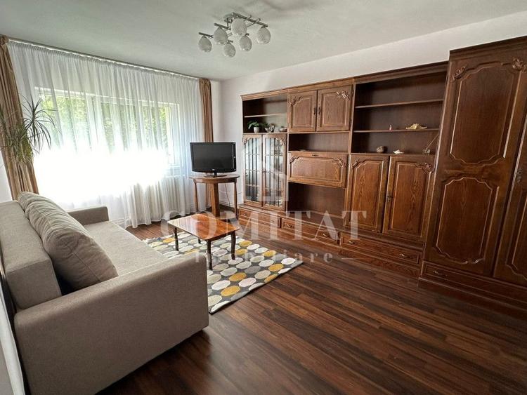 Apartament cu 4 camere decomandat, mobilat în Mărăști