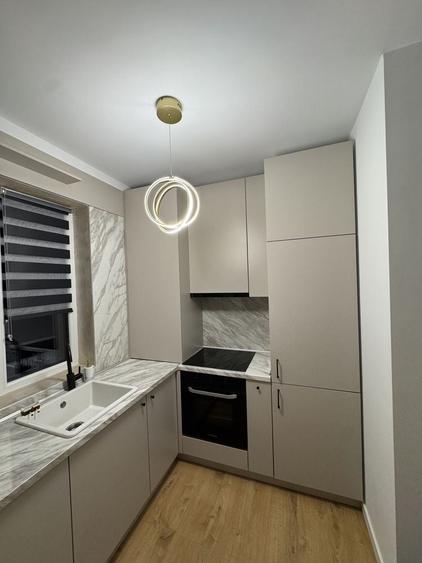 Apartament cu 2 camere semidecomandat în Tunari