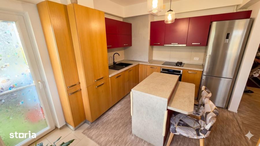 Apartament cu 5 camere semidecomandat, mobilat în Gheorgheni