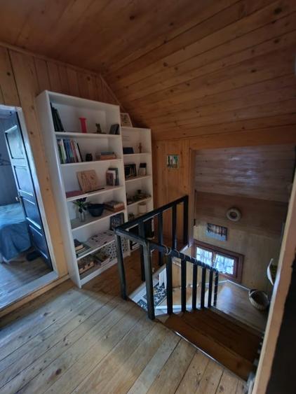 Casă individuală cu 4 camere cu Teren 960 Mp în Romuli