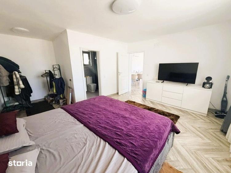 Casă cu 2 camere cu Teren 521 Mp în Slătioara