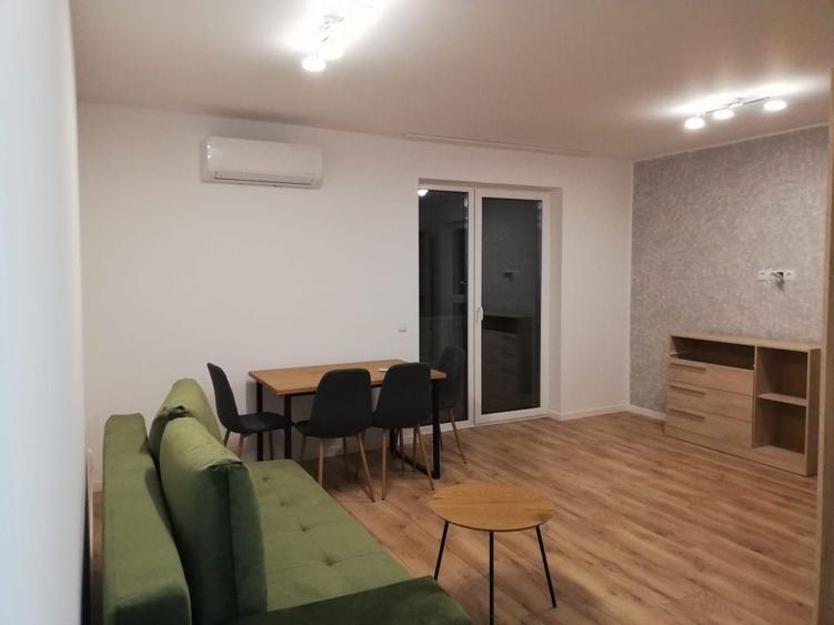 Apartament cu 2 camere nedecomandat în Central