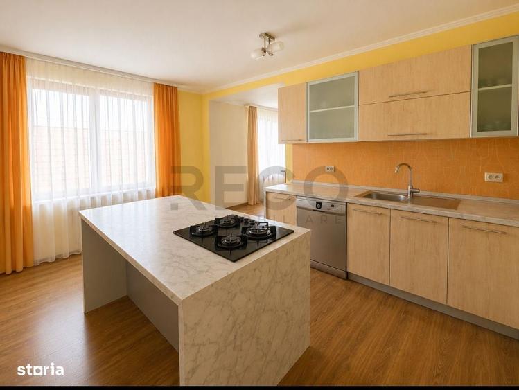 Casă cu 4 camere cu Teren 1240 Mp în Podgoria