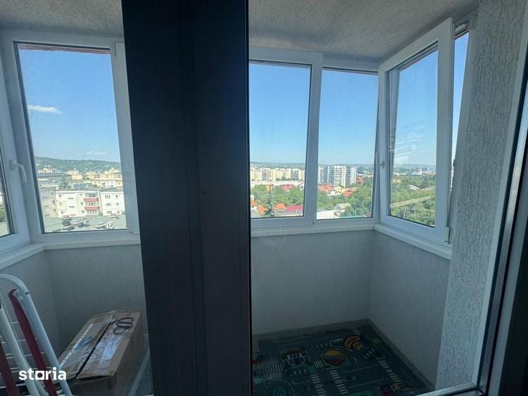 Apartament cu 4 camere semidecomandat în Mănăștur