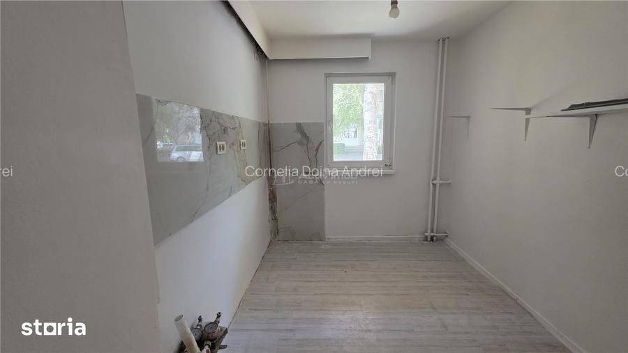 Apartament 4 decomandat, parter - Valea Rosie