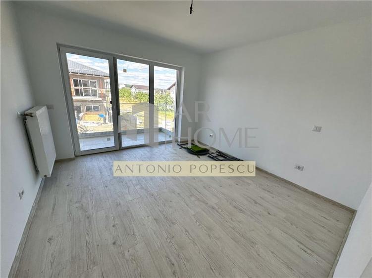 Casă cu 4 camere cu Teren 230 Mp în Păulești