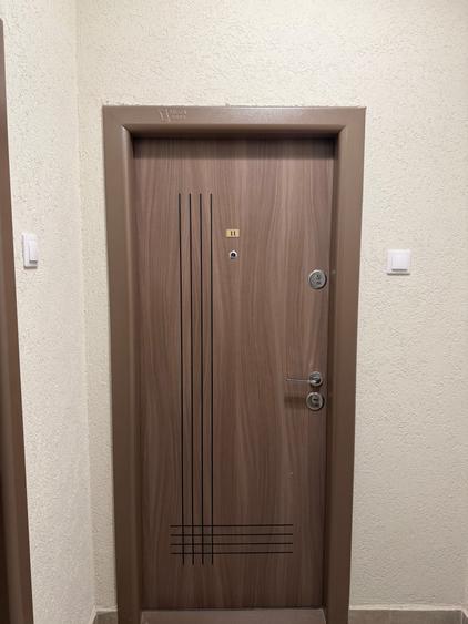 Apartament cu 2 camere semidecomandat în Florești