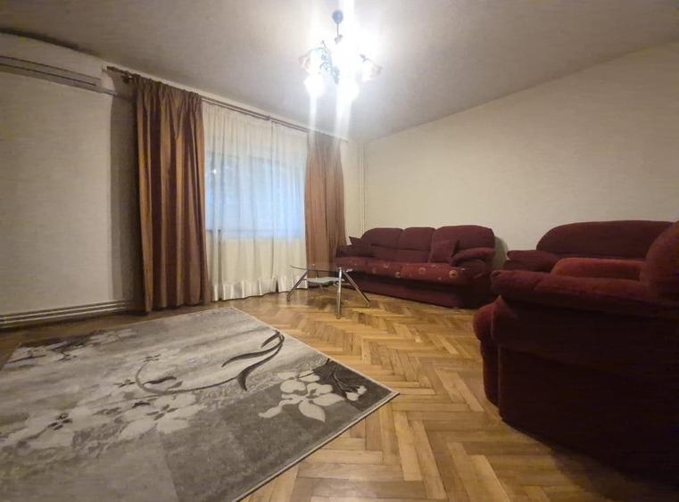 Apartament cu 2 camere decomandat în Drumul Sării