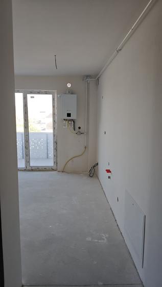 Apartament cu 3 camere semidecomandat în Apahida