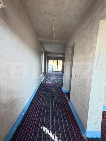 Duplex cu 4 camere cu Canalizare în Corunca