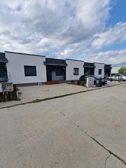 Duplex cu 3 camere cu Canalizare în Măgurele