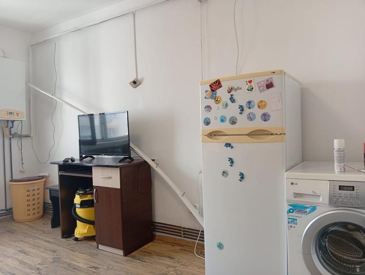 Garsonieră decomandată în Central