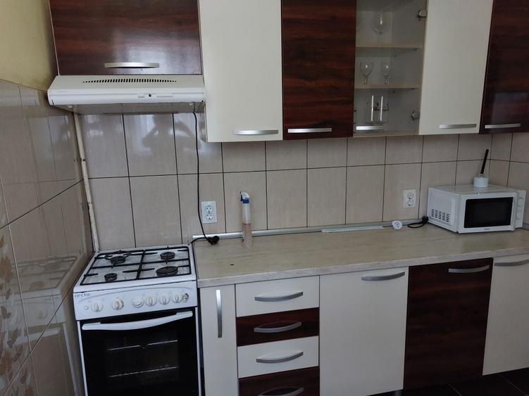 Apartament cu 3 camere în Tudor