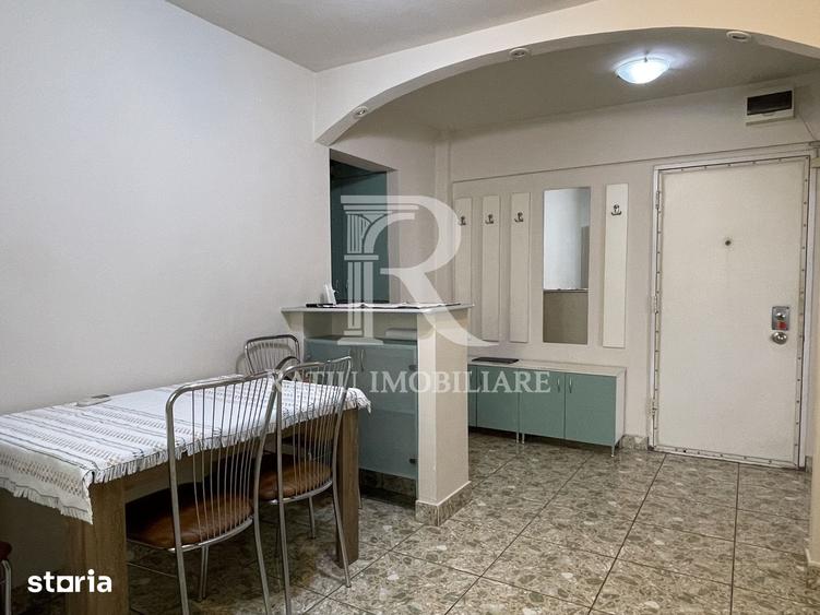 Apartament cu 2 camere decomandat în Cetății
