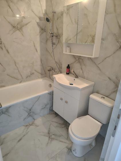 Apartament cu 2 camere semidecomandat în Micro 4