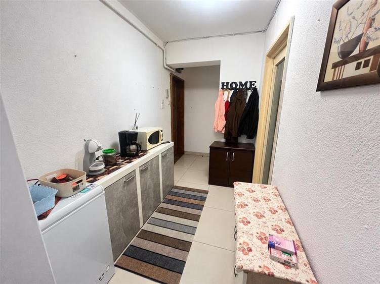 Apartament cu 2 camere decomandat, mobilat în Hipodrom 1