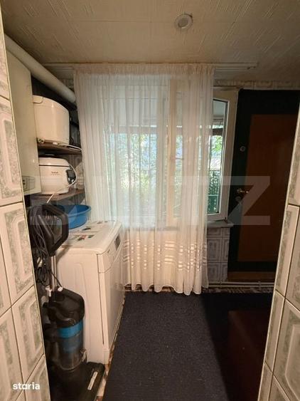 Apartament cu 4 camere decomandat în Micro 13