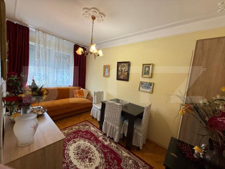 Apartament cu 3 camere semidecomandat, mobilat în Tătărași