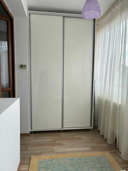 Garsonieră decomandată în Drumul Taberei