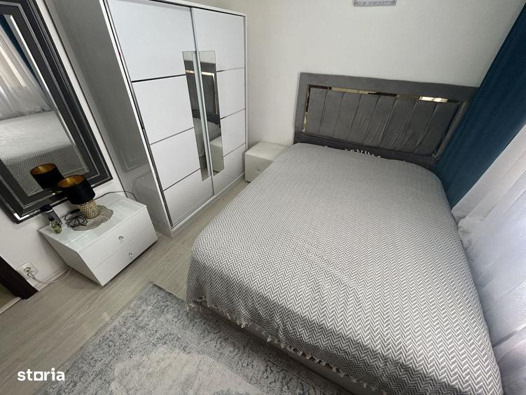 Apartament cu 3 camere decomandat, mobilat în Dacia