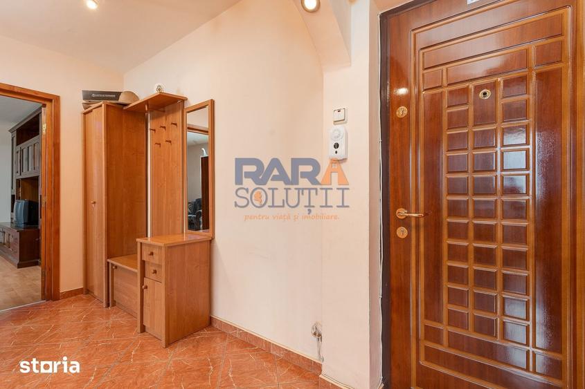 Apartament cu 3 camere în Est