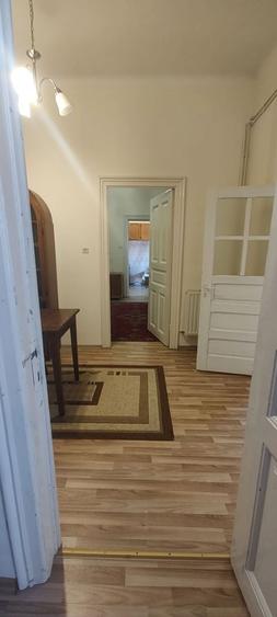 Casă individuală cu 3 camere cu Canalizare în Tomis II