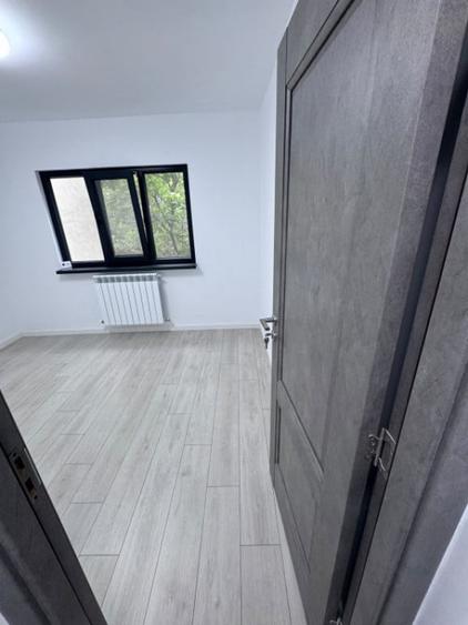 Apartament cu 2 camere decomandat în Poarta 6