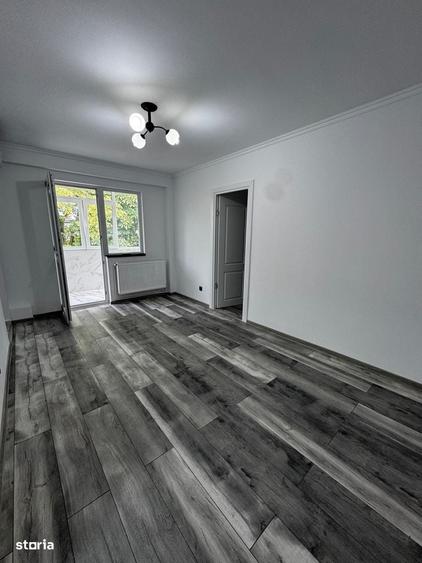Apartament cu 3 camere în Tătărași