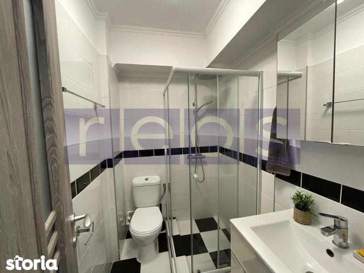 Apartament cu 2 camere semidecomandat, mobilat în Romană