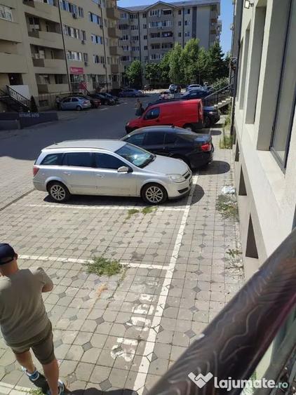 Spațiu comercial, de 142 mp, în Central
