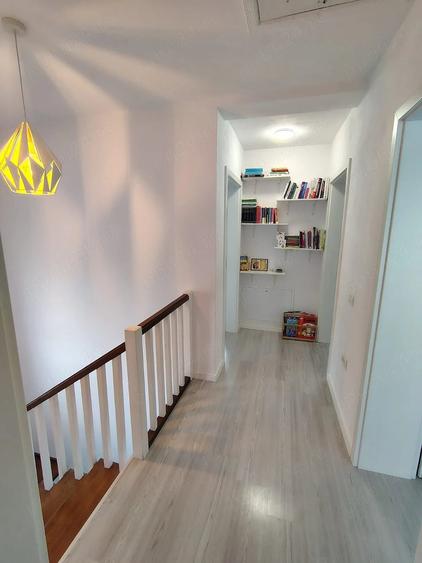 Casă cu Teren 290 Mp în Giroc