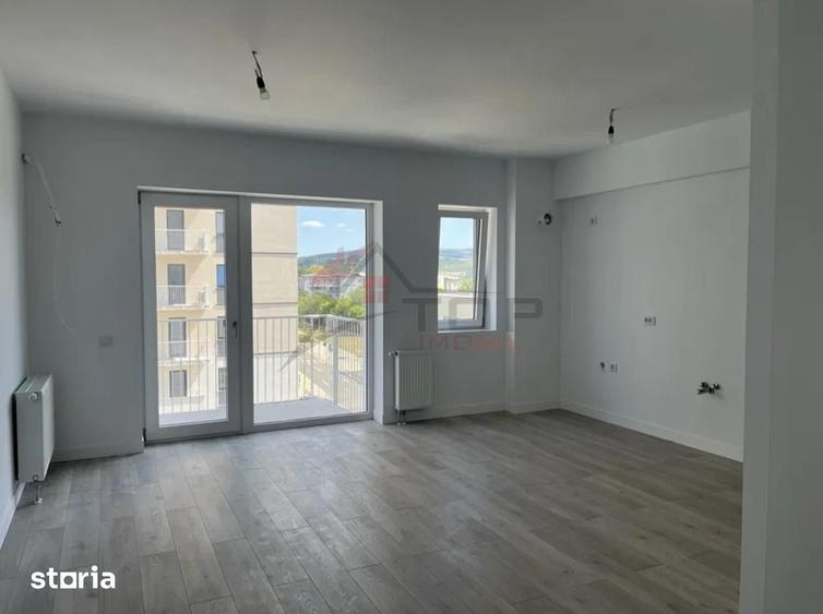 Apartament cu 3 camere în Zona industrială
