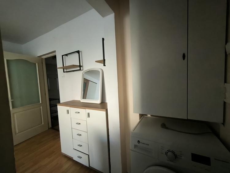Apartament cu 2 camere semidecomandat, mobilat în Mănăștur