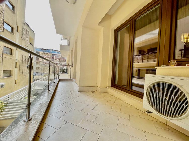 Apartament cu 2 camere semidecomandat în Herăstrău