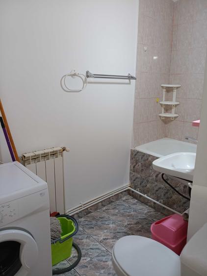Apartament cu 2 camere decomandat în Exterior Vest
