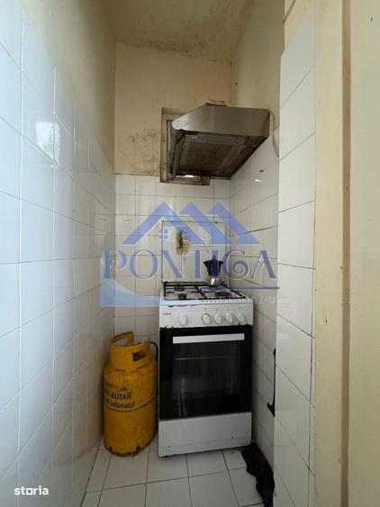 Apartament cu 3 camere, mobilat în Central
