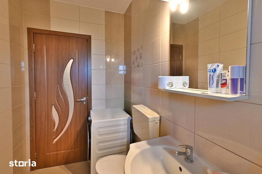 Apartament cu 3 camere semidecomandat în Soarelui — fotografia 3