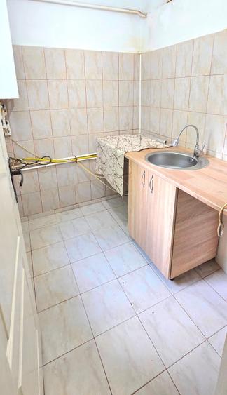 Apartament cu 2 camere nedecomandat în Alexandru cel Bun