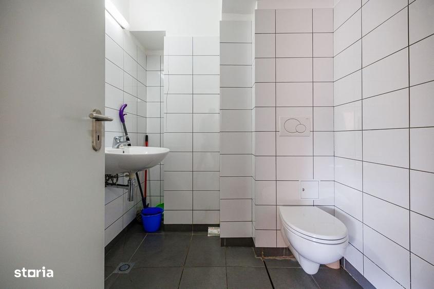 Spațiu comercial, de 125 mp, în Central