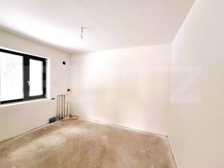 Duplex cu 5 camere cu Teren 400 Mp în Feleacu