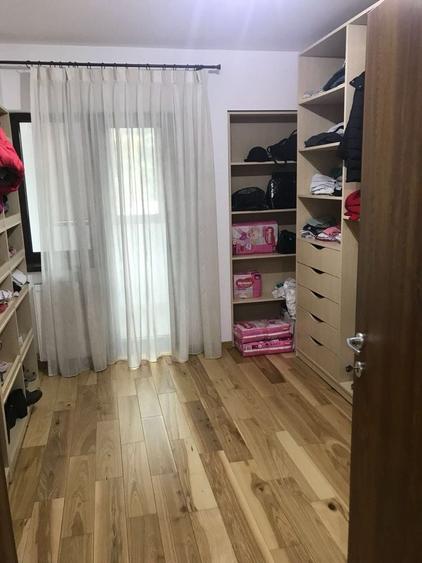 Apartament cu 3 camere decomandat în Nord