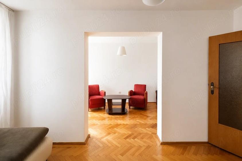 Apartament cu 4 camere decomandat în Tipografilor