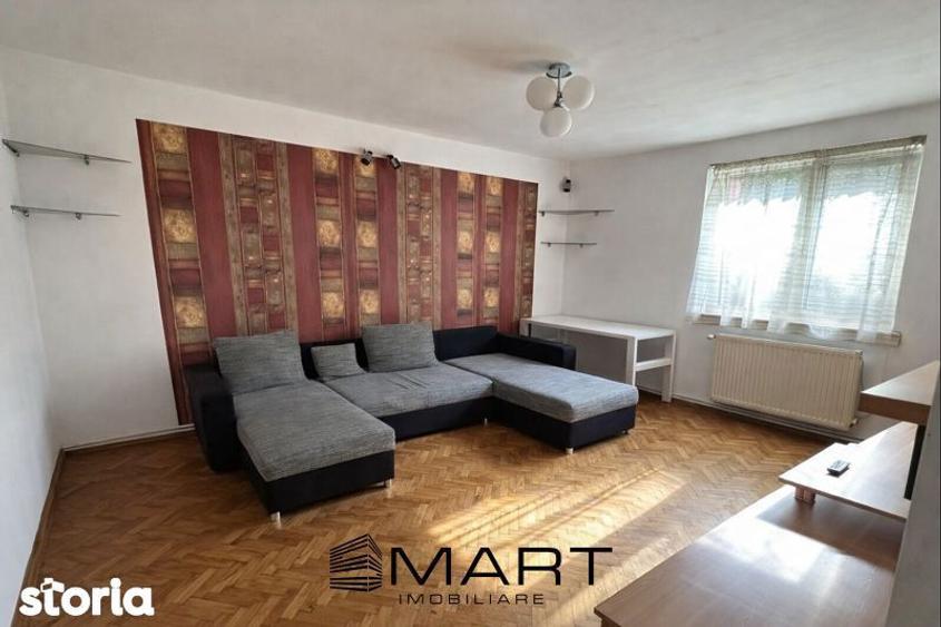 Apartament cu 3 camere semidecomandat, mobilat în Dârste