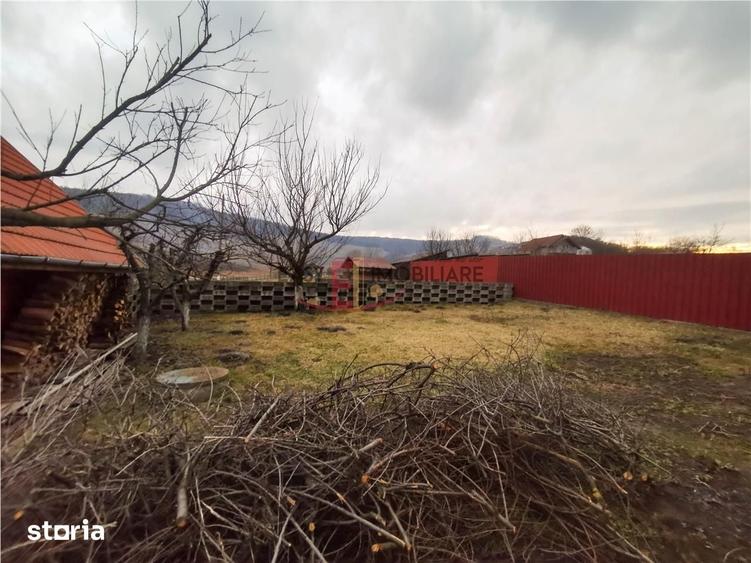 Casă cu 3 camere cu Teren 470 Mp în Sântana de Mureș