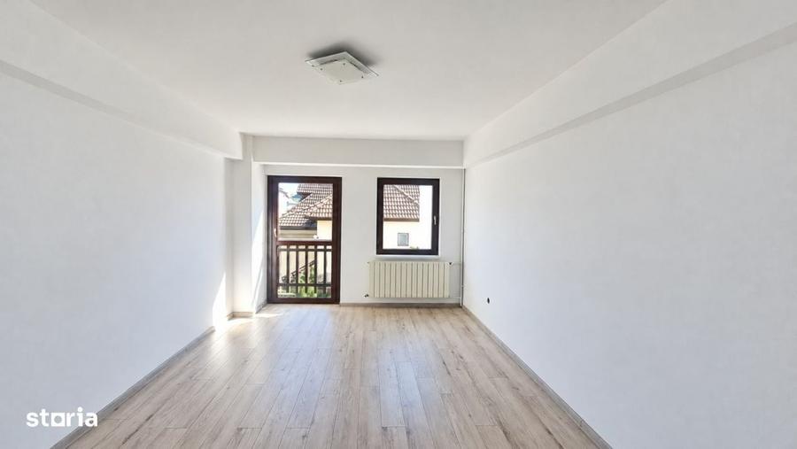 Casă cu 4 camere cu Teren 200 Mp în Central