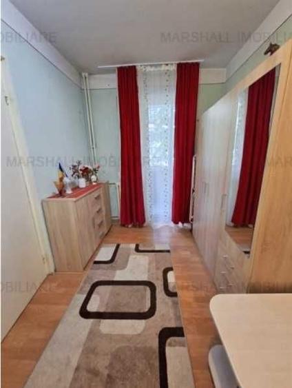 Apartament cu 2 camere semidecomandat în Malu Roșu