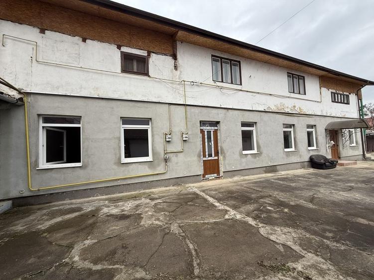 Spațiu comercial, de 100 mp, în Central
